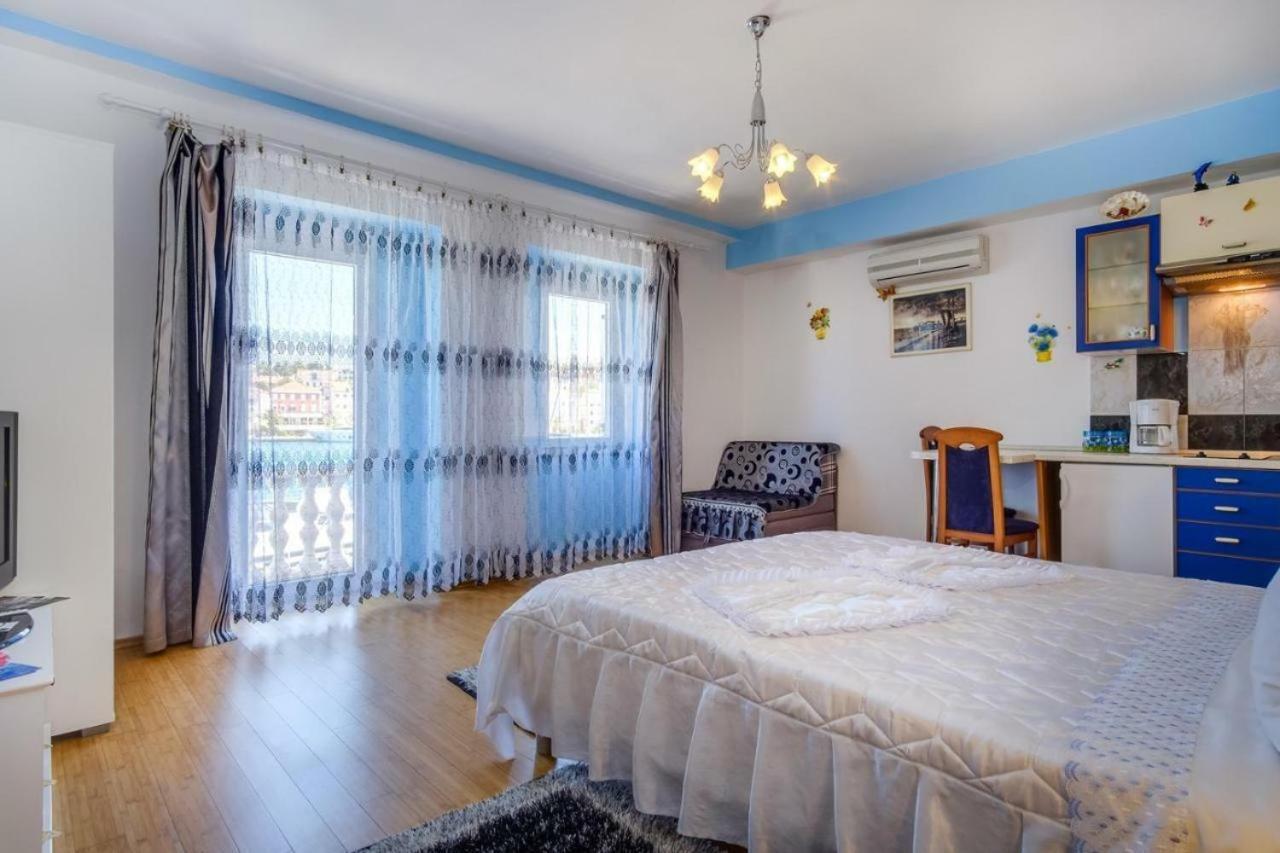Aquamare Hotel Mali Lošinj Buitenkant foto